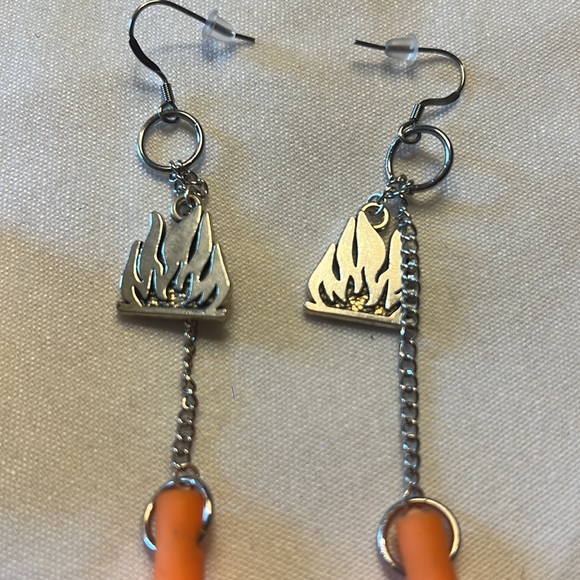 Earplug Earrings - Picture 2 of 4